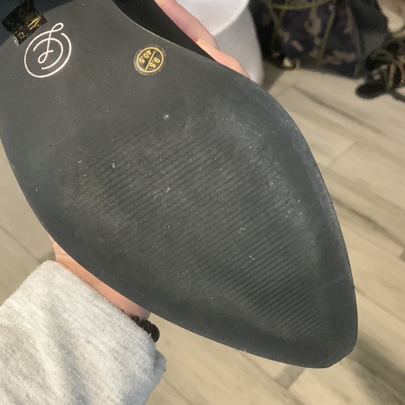 Chinese Laundry Filip Bootie in black size 9.5 - Picture 4 of 5